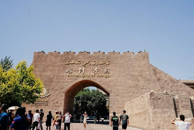中国最西部的城市新疆喀什，来这里玩什么，这些景点千万别错过